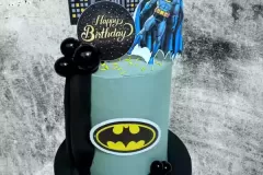 batman-custom-cake-for-boys