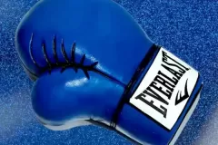 boxing-glove-customized-cake