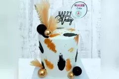 dry-grass-white-black-gold-birthday-cake
